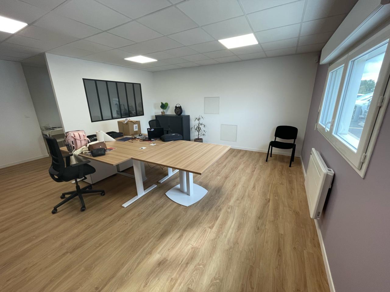 Local d'activité Liffré 299m² Location local d'activité Liffré Ille-et-Vilaine OLACT2426503 0